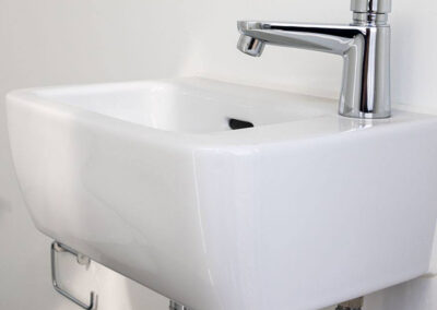 Udlejning af toiletvogn | lejtelt.dk